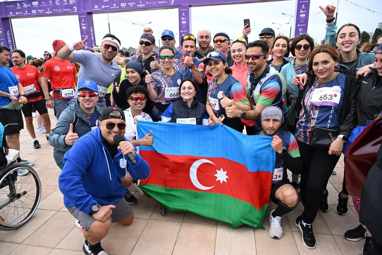 İlklərlə dolu ‘Bakı Marafonu – 2026’ keçirilir – Qalib “Sea Breeze”ə ilk çatandır