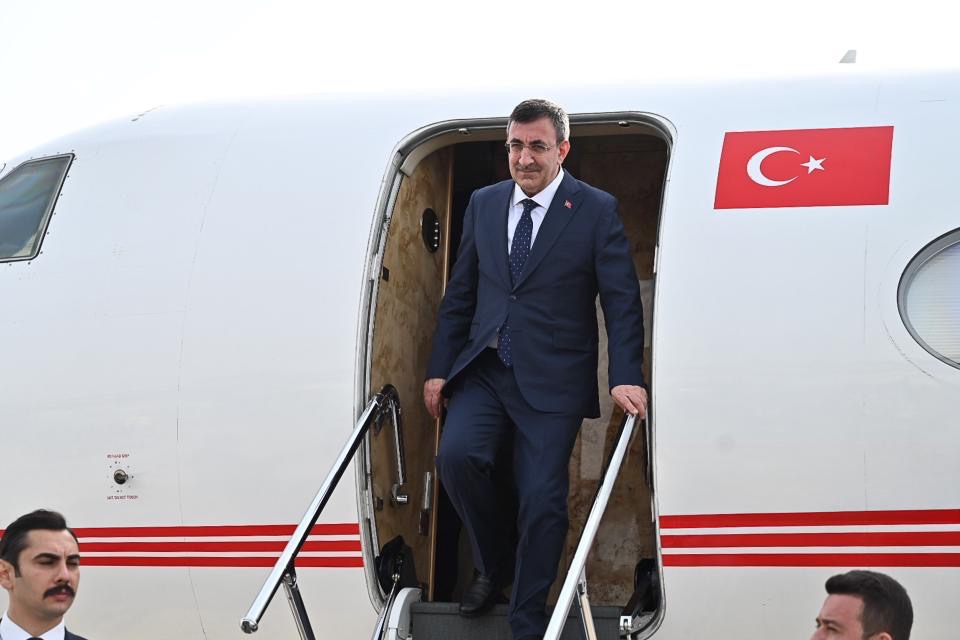 İllər sonra Türkiyədən Ermənistana ilk yüksək səviyyəli səfər